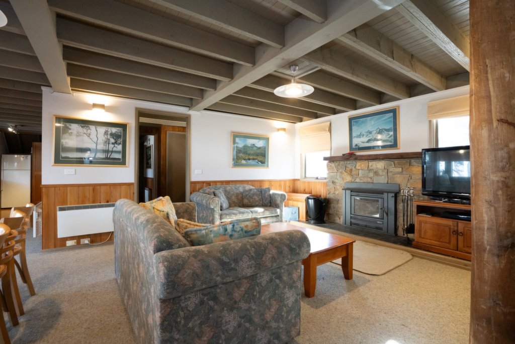 15 Halter Lane, Dinner Plain - Thumbnail 2