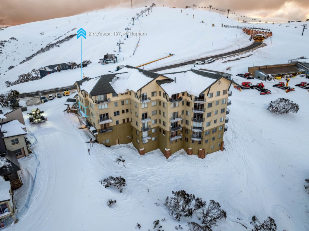 107 Zirkys, Mount Hotham - Thumbnail 2