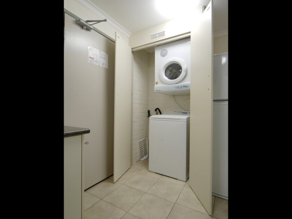 Address Withheld, Falls Creek - Thumbnail 7
