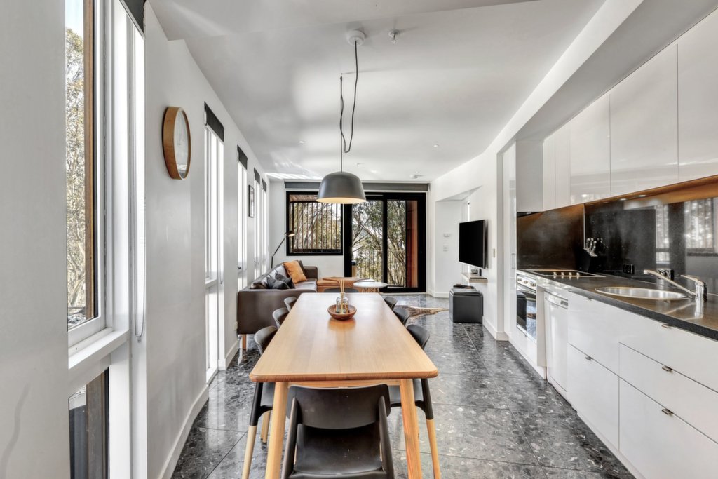 101/3 Sitzmark Street, Falls Creek - Thumbnail 3