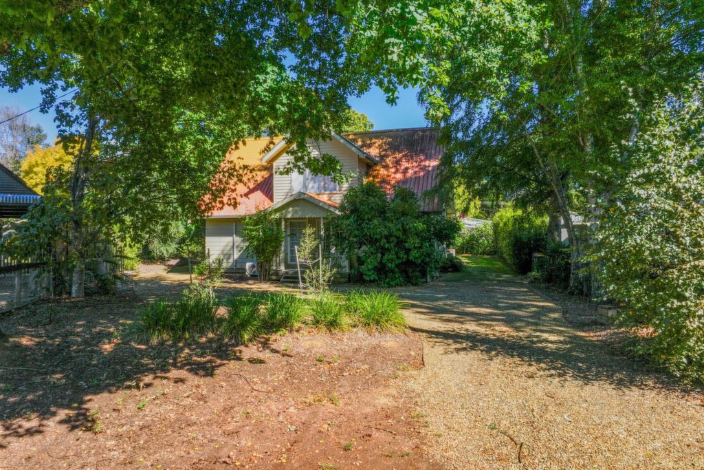 12 Chandler Court, Porepunkah - Thumbnail 2