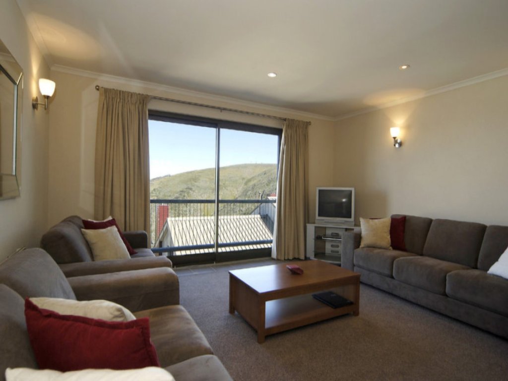 Address Withheld, Mount Hotham - Thumbnail 3