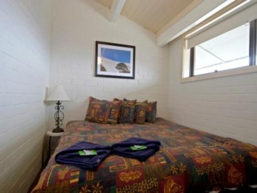 Address Withheld, Falls Creek - Thumbnail 4