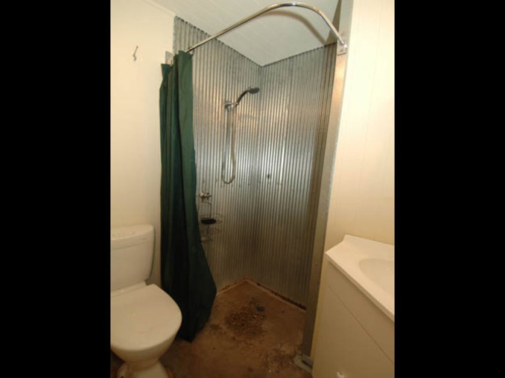 Address Withheld, Falls Creek - Thumbnail 6
