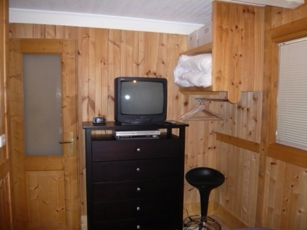 Address Withheld, Falls Creek - Thumbnail 4