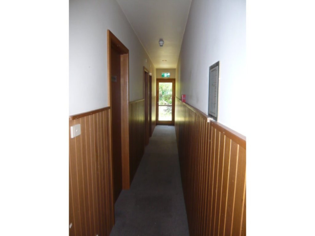 Address Withheld, Falls Creek - Thumbnail 6