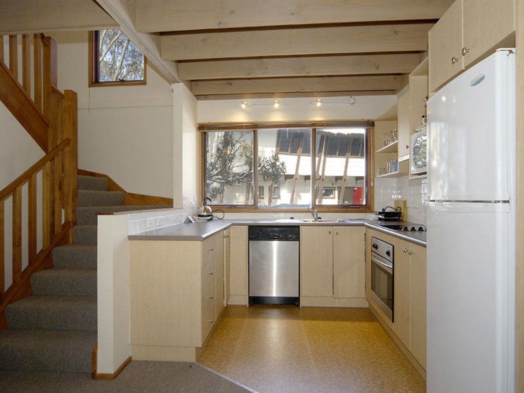 Sun Apt 3 Davenport, Mount Hotham - Thumbnail 3