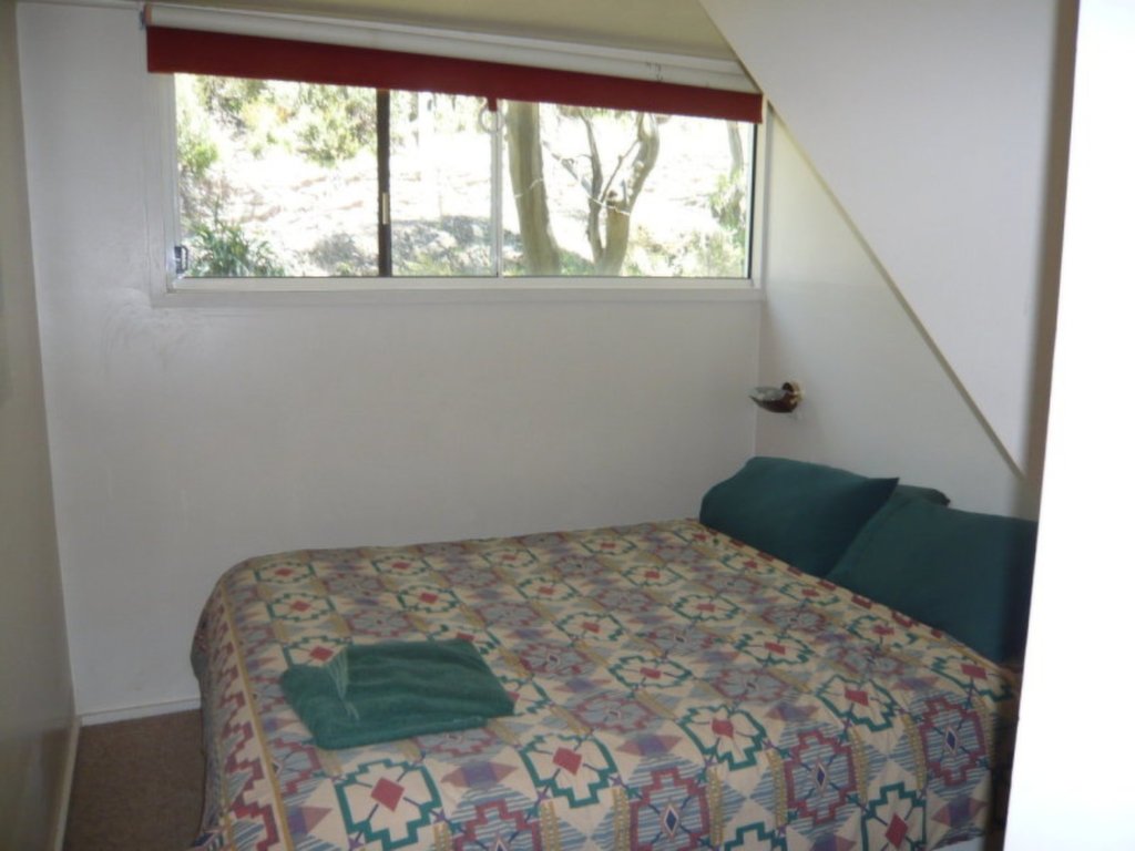 Address Withheld, Falls Creek - Thumbnail 4