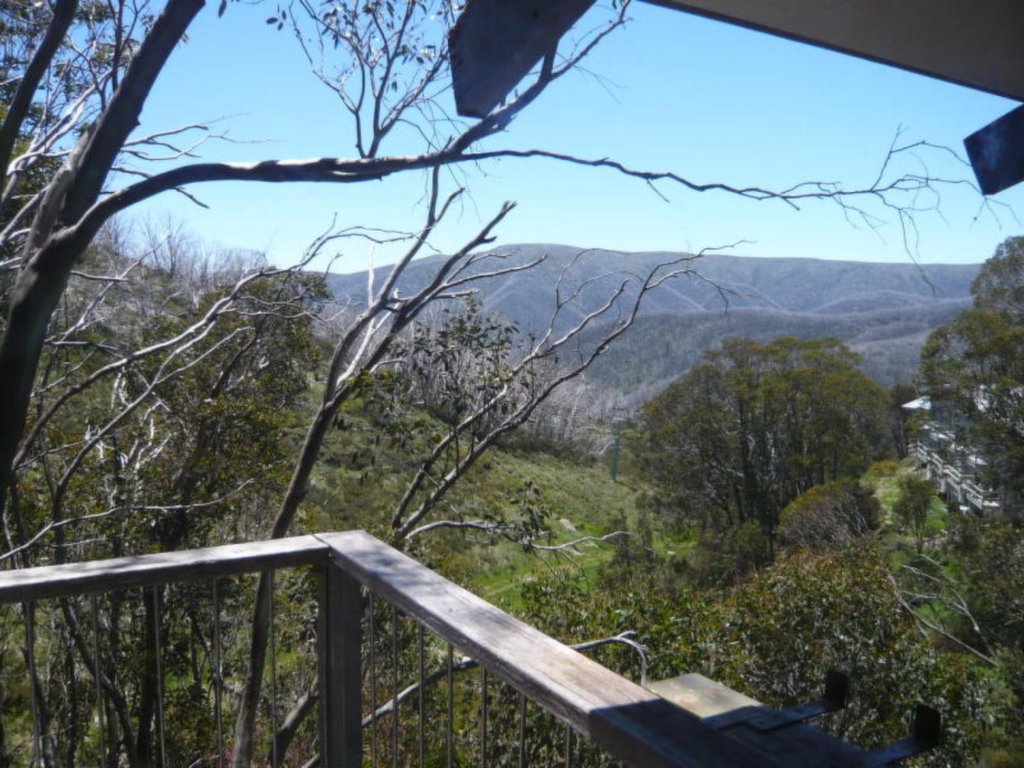 Address Withheld, Falls Creek - Thumbnail 7