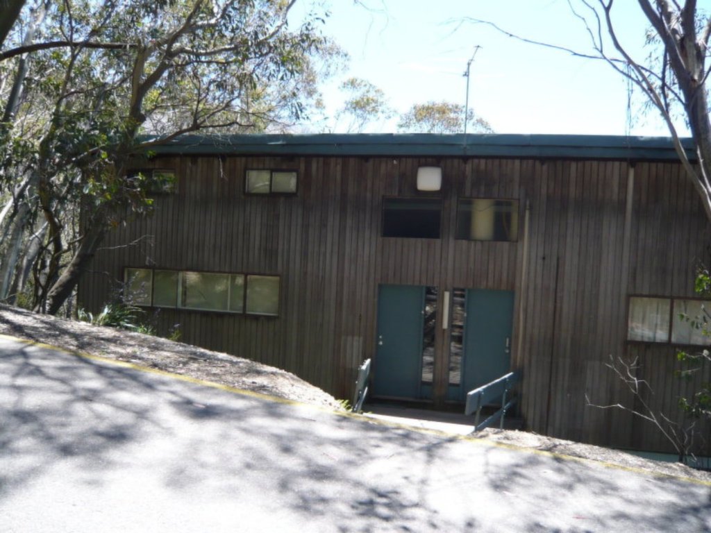 Address Withheld, Falls Creek - Thumbnail 2
