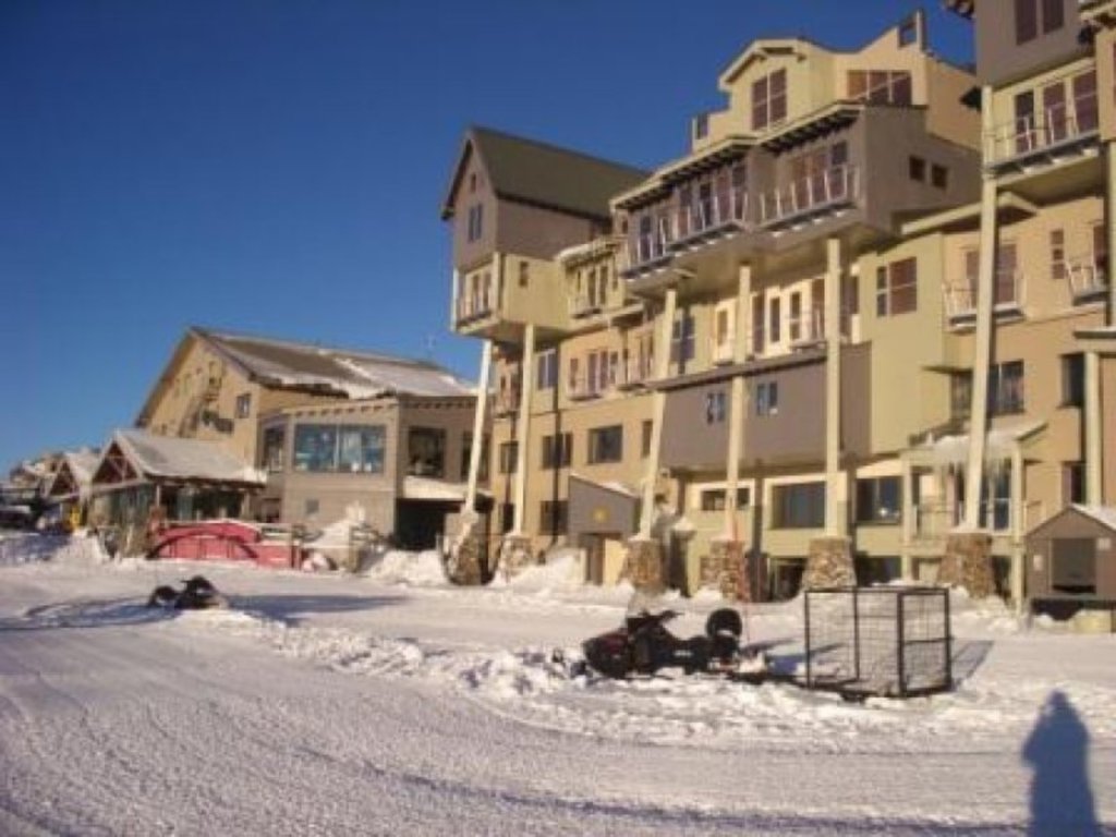 106 White Crystal, Mount Hotham - Thumbnail 2