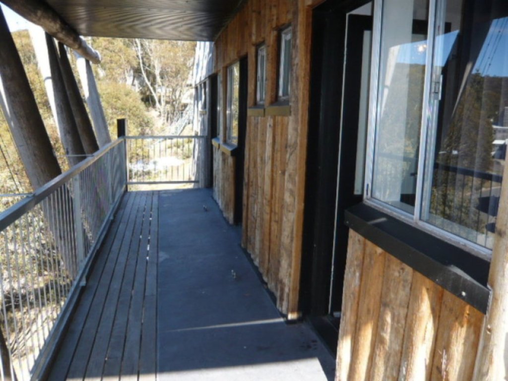 208/1 Sitzmark, Falls Creek - Thumbnail 4