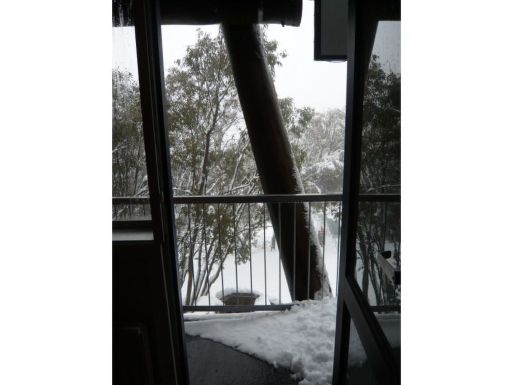 1 Sitzmark Street, Falls Creek - Thumbnail 4