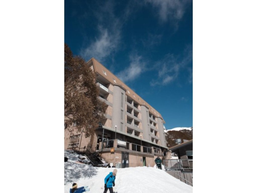 22/29 Falls Creek Road, Falls Creek - Thumbnail 2