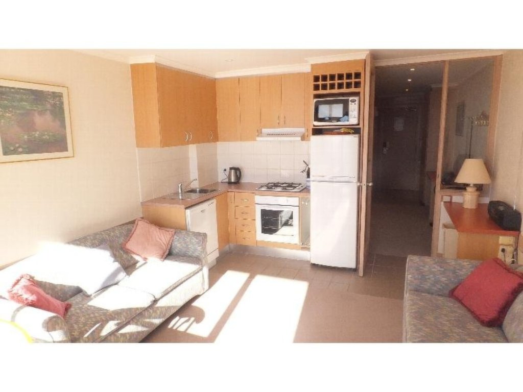 219 Arlberg, Mount Hotham - Thumbnail 3