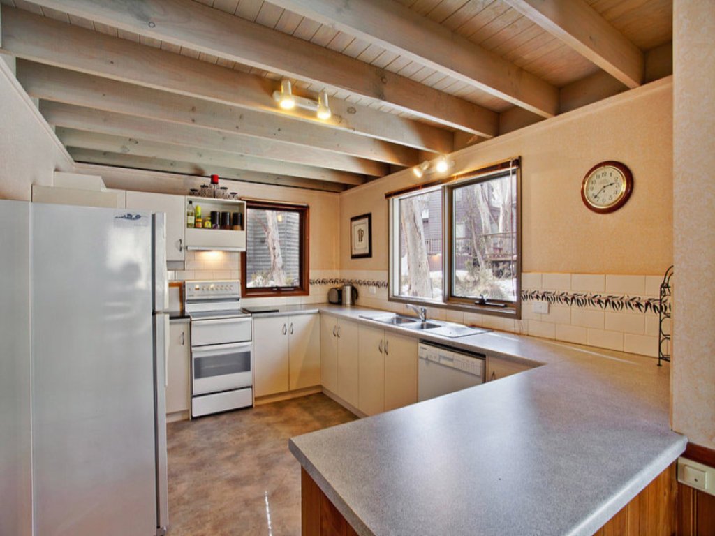 10 Drovers Lane, Dinner Plain - Thumbnail 5