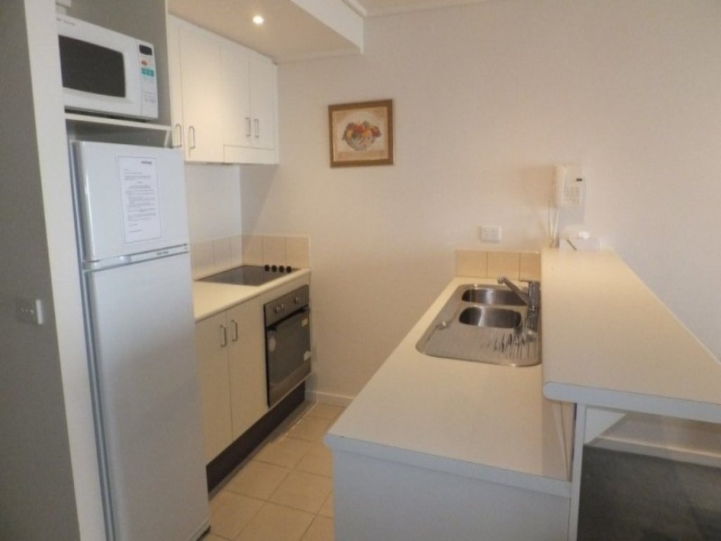 204 White Crystal, Mount Hotham - Thumbnail 6