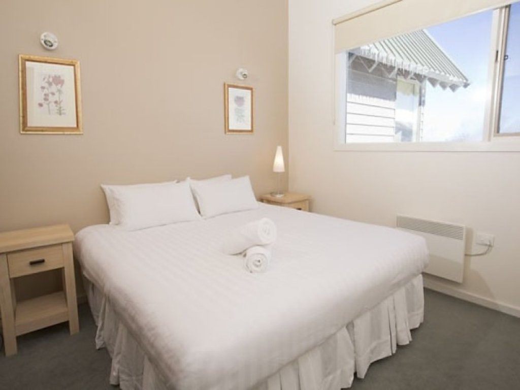 204 White Crystal, Mount Hotham - Thumbnail 7