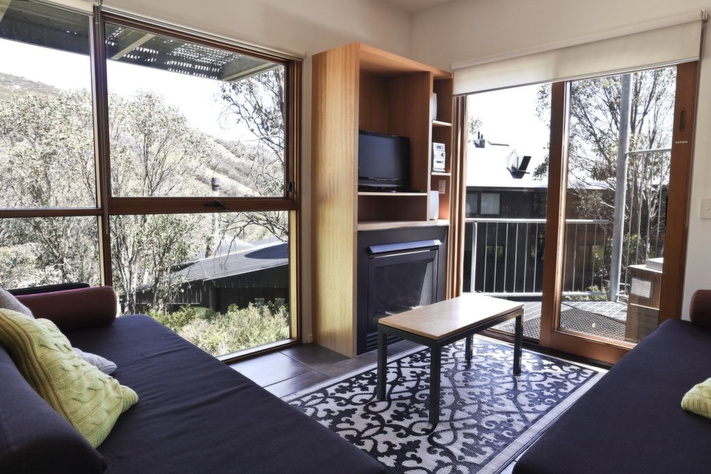 Holum/4 Schuss Street, Falls Creek - Thumbnail 4