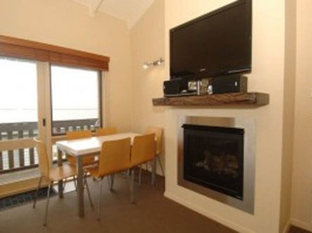 9 Razorback, Mount Hotham - Thumbnail 4
