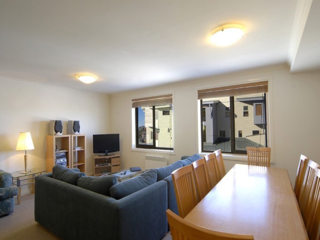204 Zirkys, Mount Hotham - Thumbnail 4