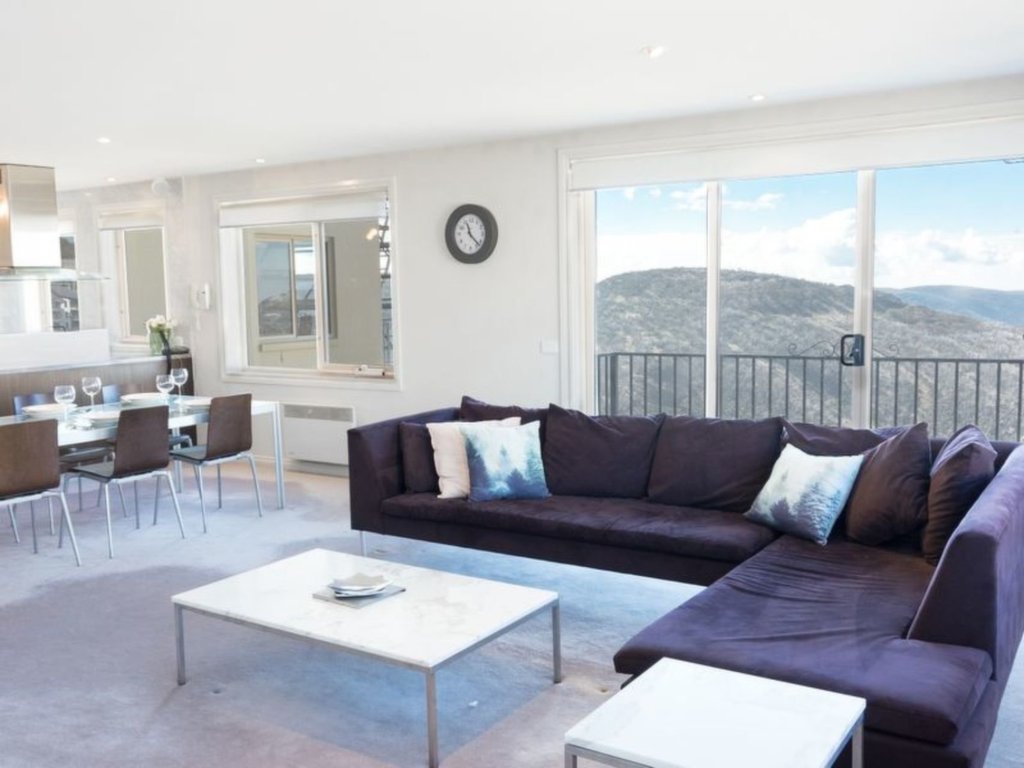 106 Zirkys, Mount Hotham - Thumbnail 2