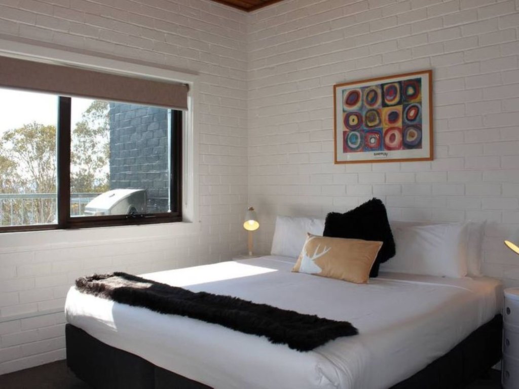 2/11 Schuss Street, Falls Creek - Thumbnail 6