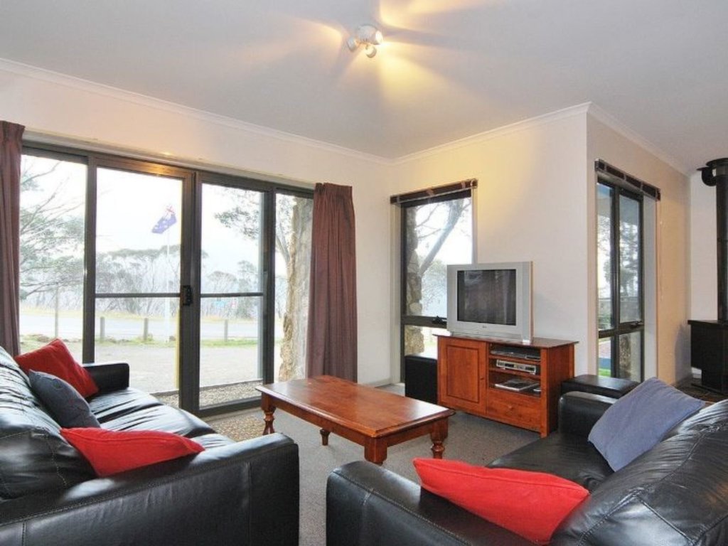 10 Karoondah, Mount Hotham - Thumbnail 2