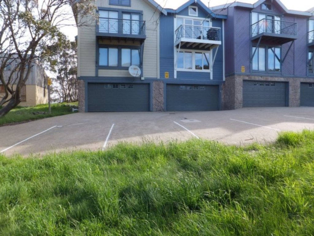 8 Rangers Carpark, Mount Hotham - Thumbnail 2