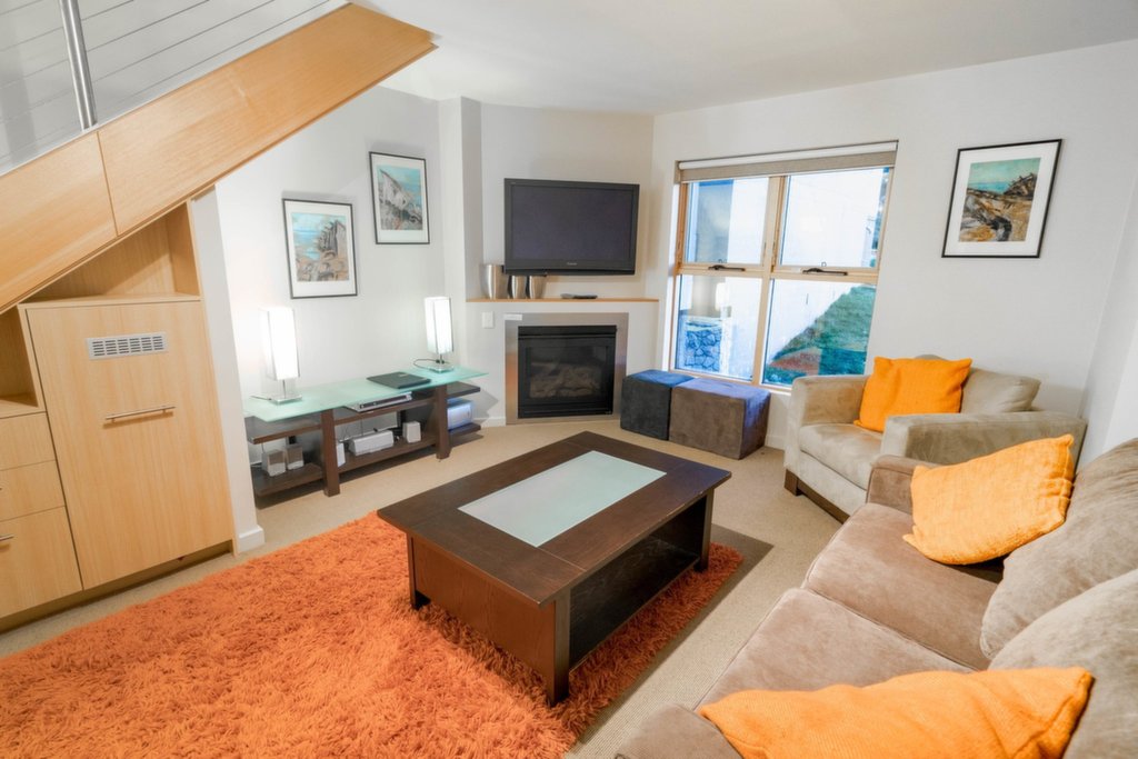 19 Chalet Hotham, Mount Hotham - Thumbnail 2