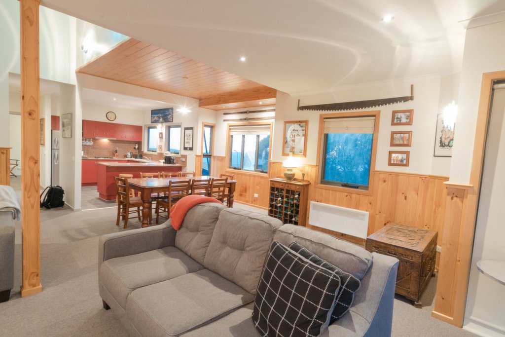 6 Karoondah, Mount Hotham - Thumbnail 4