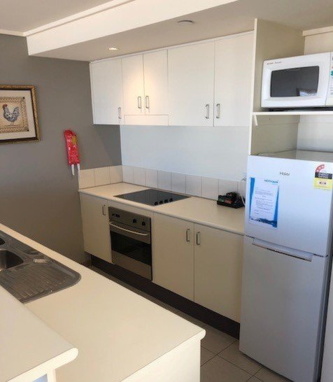 212 White Crystal, Mount Hotham - Thumbnail 4