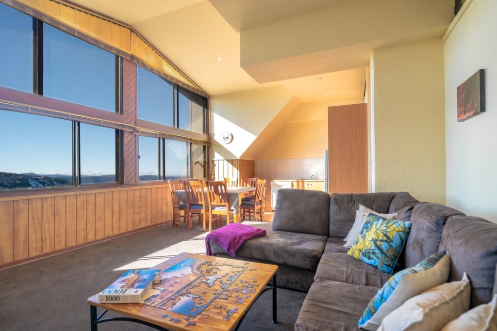 4166 Arlberg, Mount Hotham - Thumbnail 4