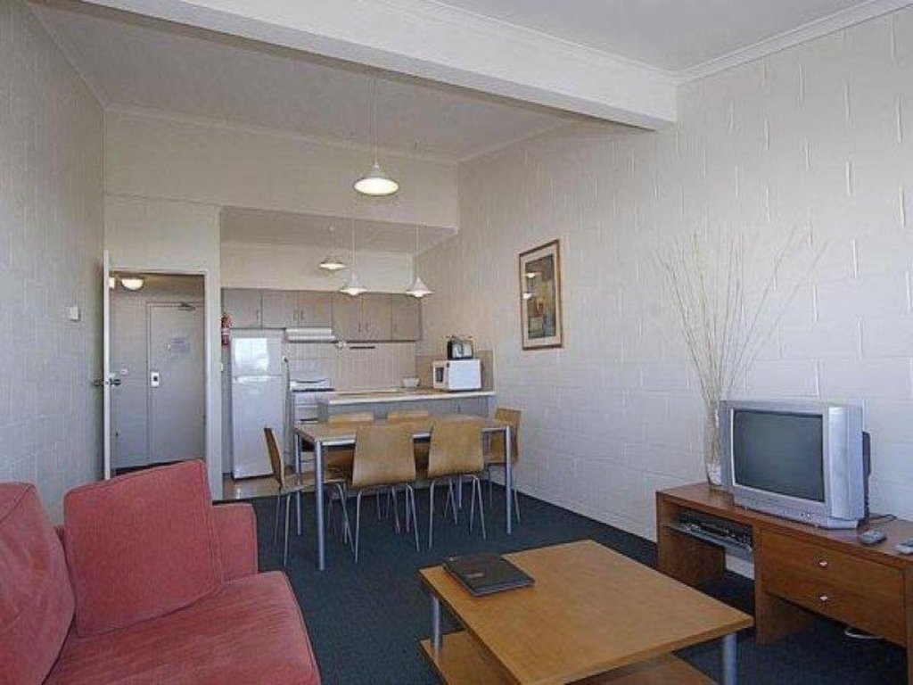 3 Alpine Heights, Mount Hotham - Thumbnail 2