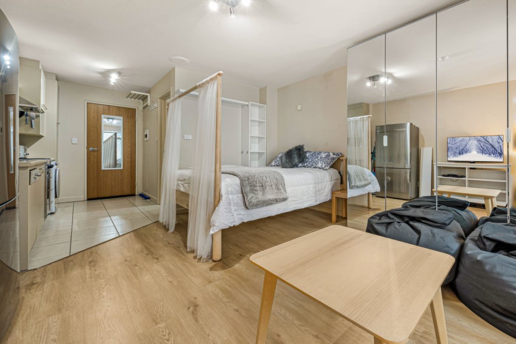 6 Chalet Hotham, Mount Hotham - Thumbnail 2