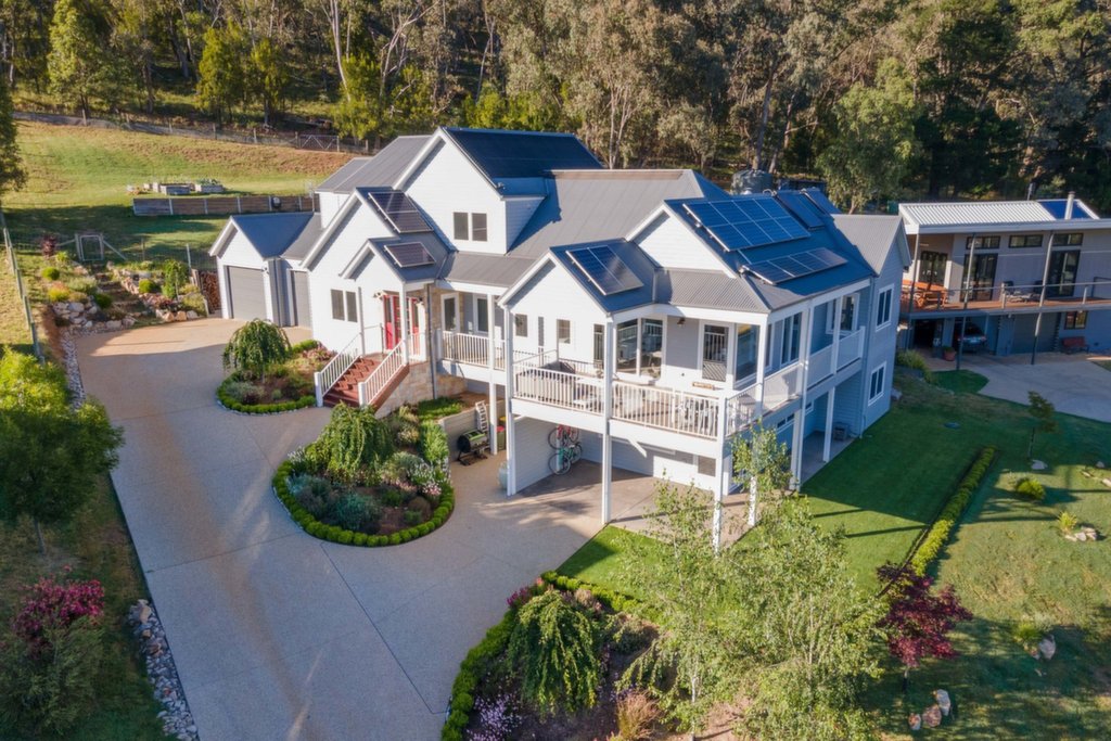 11 Leader Reef Drive, Bright - Thumbnail 3