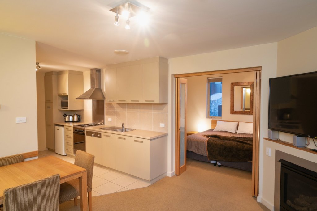5 Chalet Hotham, Mount Hotham - Thumbnail 6