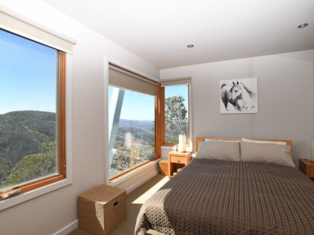 4 Outside Edge, Mount Hotham - Thumbnail 7