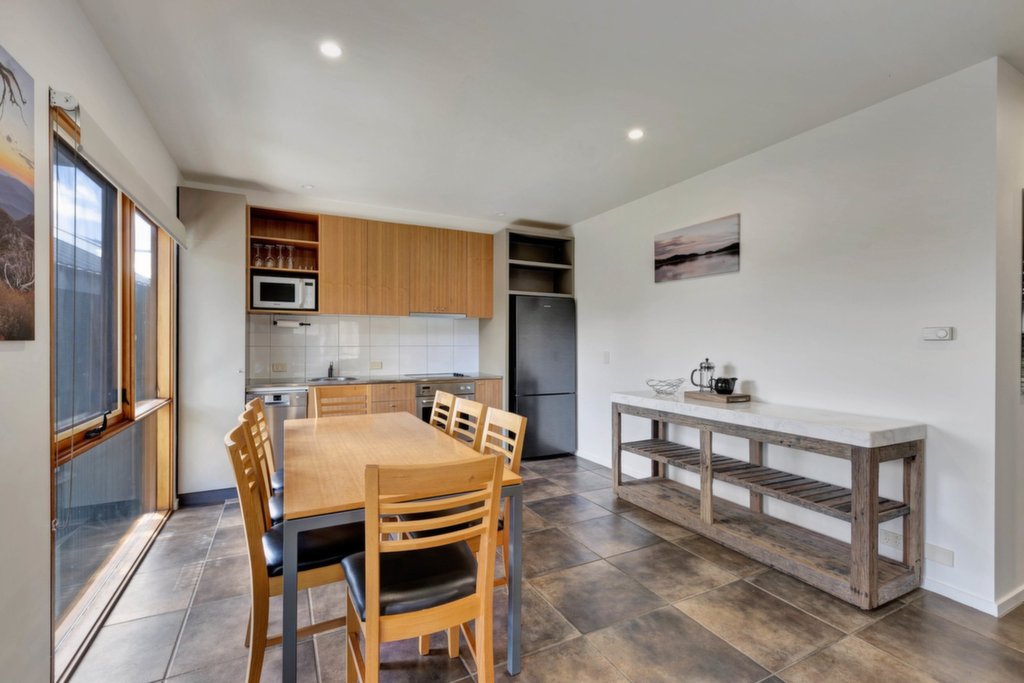 Zali/4 Schuss Street, Falls Creek - Thumbnail 4