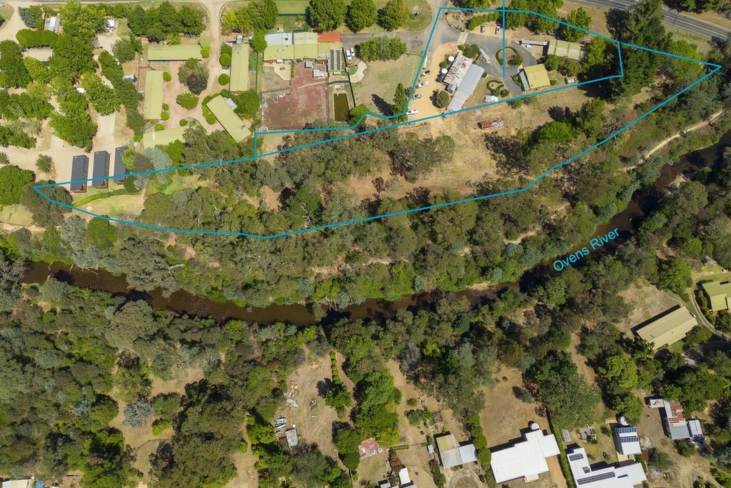 7045 Great Alpine Road, Porepunkah - Thumbnail 3